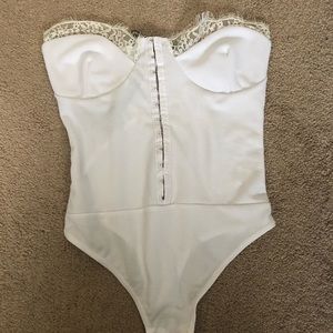 Pretty Little Thing White Lace bodysuit